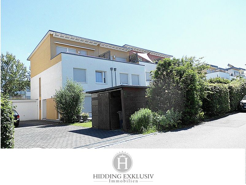 Reutlingen: *Beste Wohnlage!* großes, modernes Reiheneckhaus mit Garten, Dachterrasse und Garage   Reutlingen: *Beste Wohnlage!* großes, modernes Reiheneckhaus mit Garten, Dachterrasse und Garage