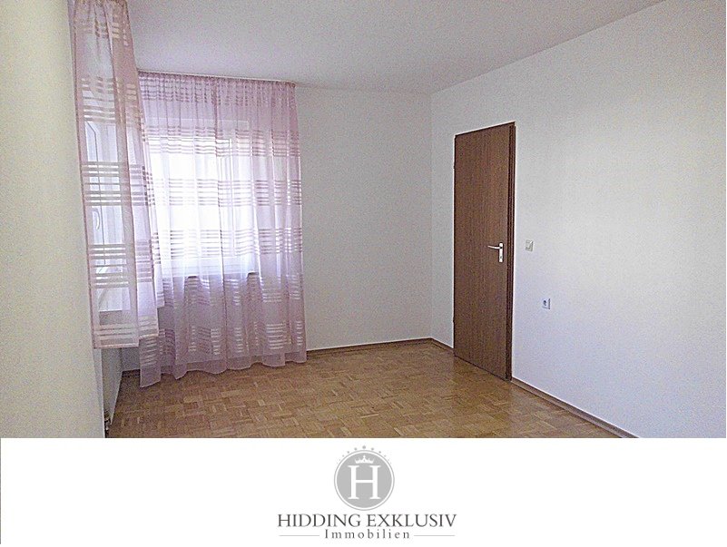 Metzingen: 2-Zimmer-Wohnung mit Balkon und TG-Platz  - sofort beziehbar oder als Kapitalanlage  Metzingen: 2-Zimmer-Wohnung mit Balkon und TG-Platz  - sofort beziehbar oder als Kapitalanlage