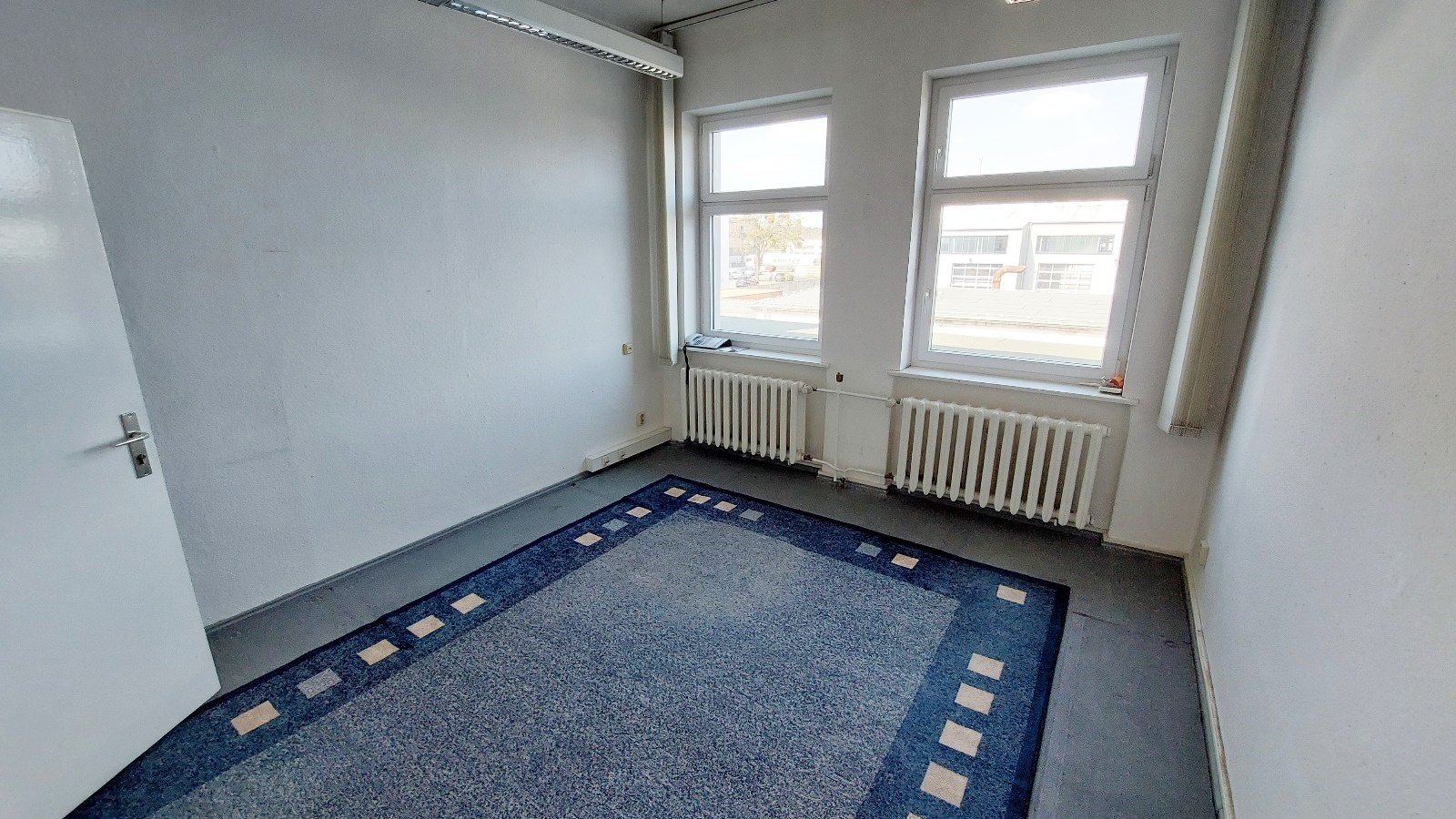 Repräsentative Villa für Handel und Gewerbe in bester Lage