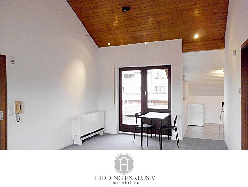Kreis Reutlingen: *Kapitalanlage!* modernisierte 2-Zimmer-Wohnung mit  2 Loggias und AAP  Kreis Reutlingen: *Kapitalanlage!* modernisierte 2-Zimmer-Wohnung mit  2 Loggias und AAP