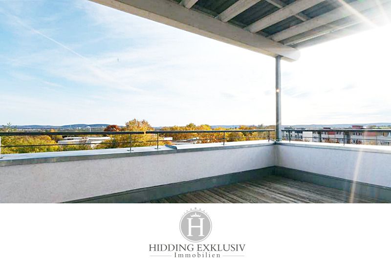 Remseck: Das perfekte Wohngefühl – ein Stück Himmel am Rande von Pattonville! Stilvolle Penthouse-Wohnung mit phänomenaler Fernsicht   Remseck: Das perfekte Wohngefühl – ein Stück Himmel am Rande von Pattonville! Stilvolle Penthouse-Wohnung mit phänomenaler Fernsicht